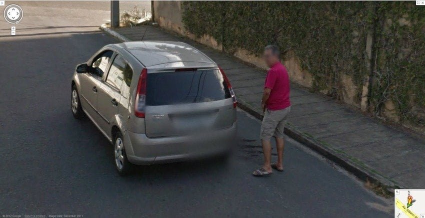 google-street-view-man-pee-brasil-18