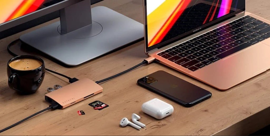 Les meilleurs accessoires pour Apple MacBook - Coolblue - tout pour un  sourire